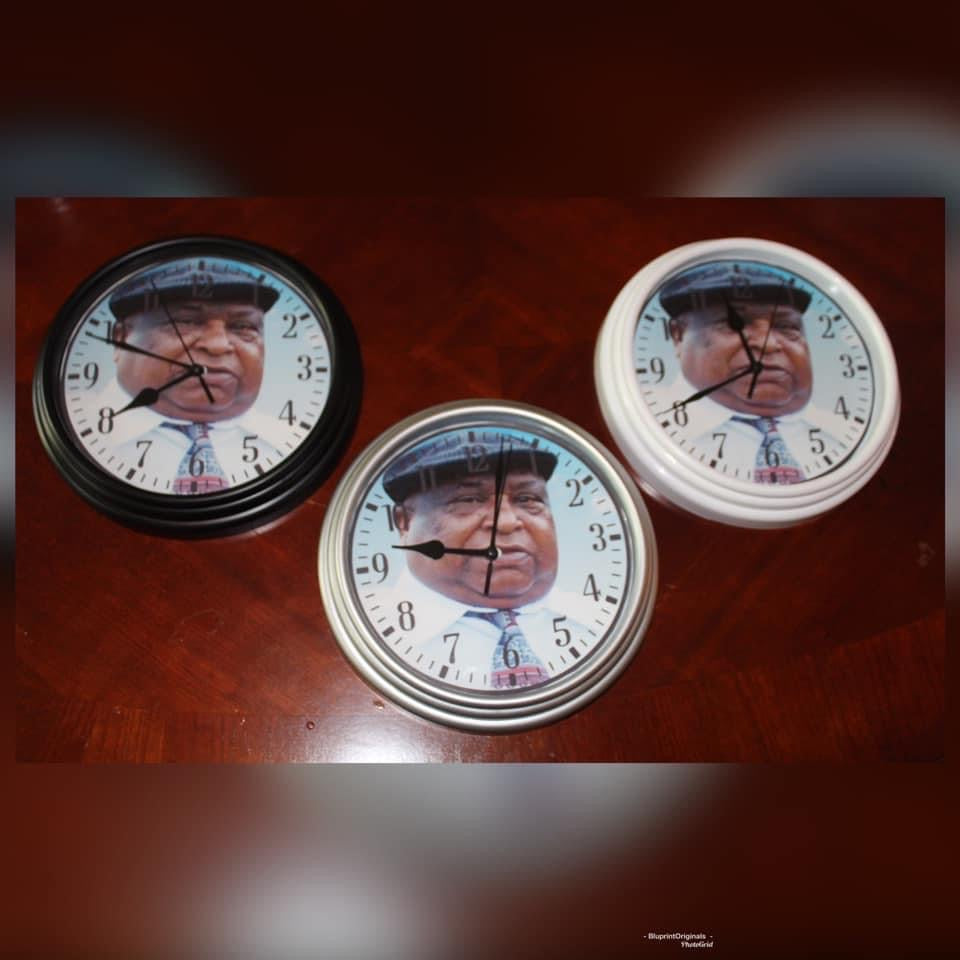 Personalized Photo Clocks
